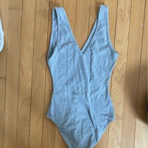 NWOT CUTE VNeck Bodysuit